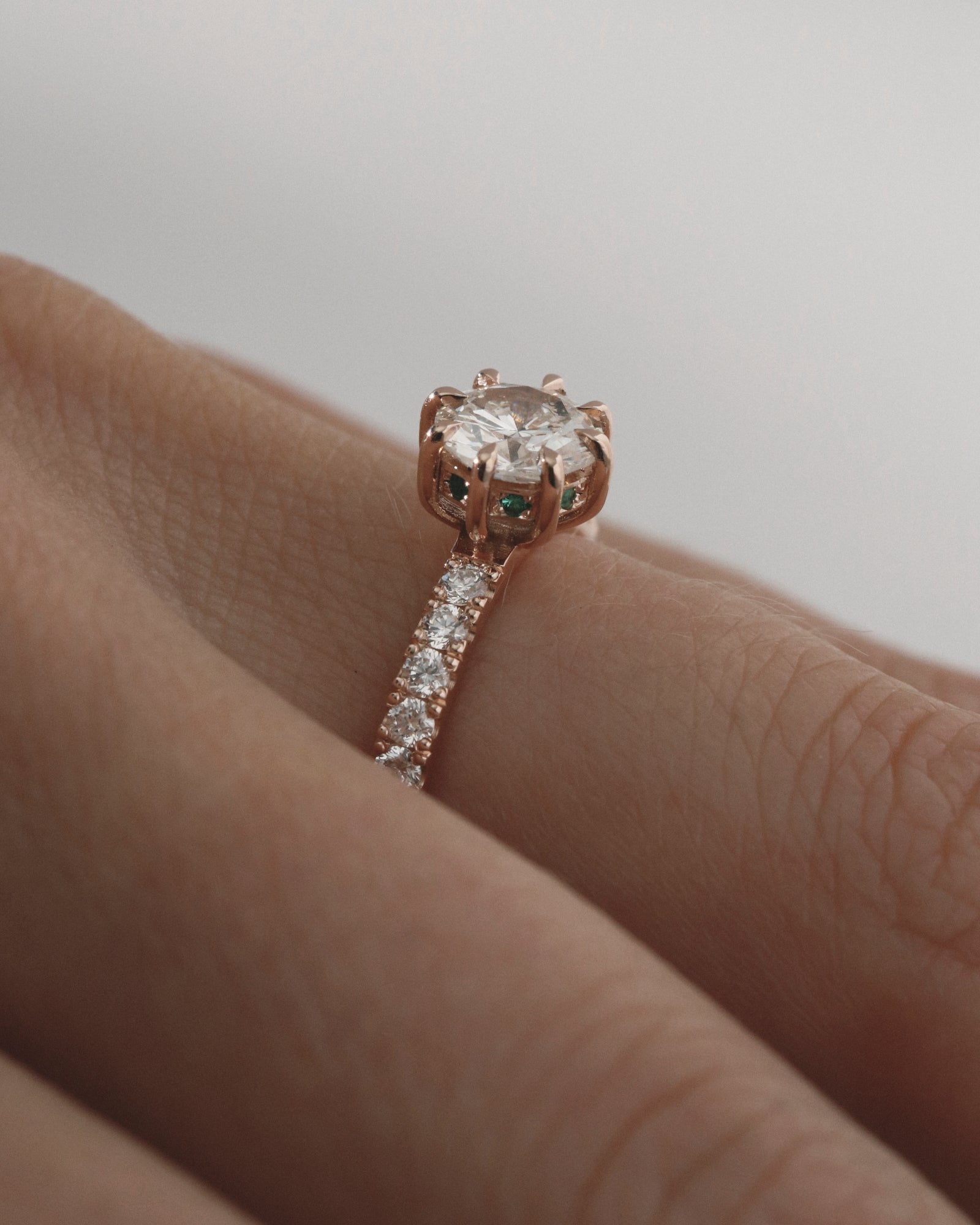 1.02ct eight claw solitaire
