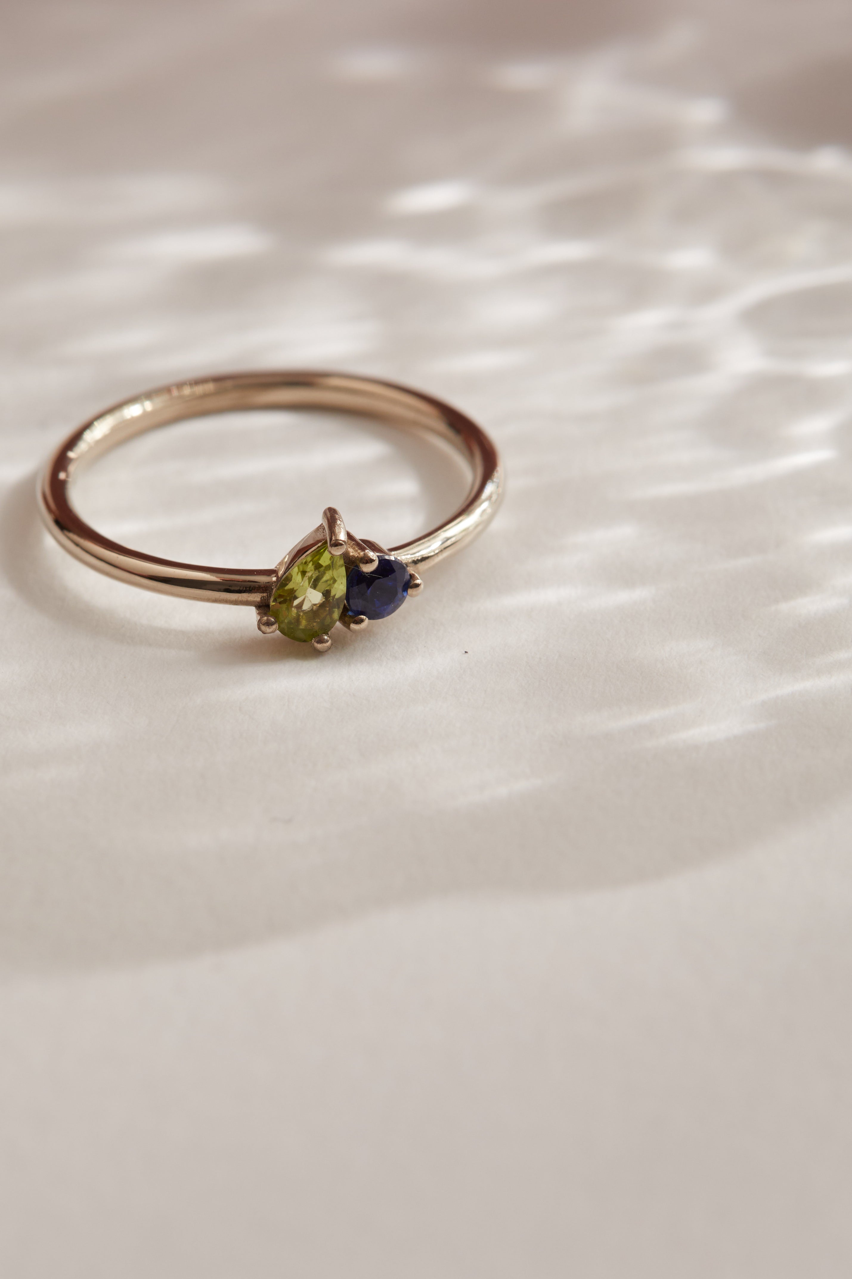 Birthstone Toi et Moi ring