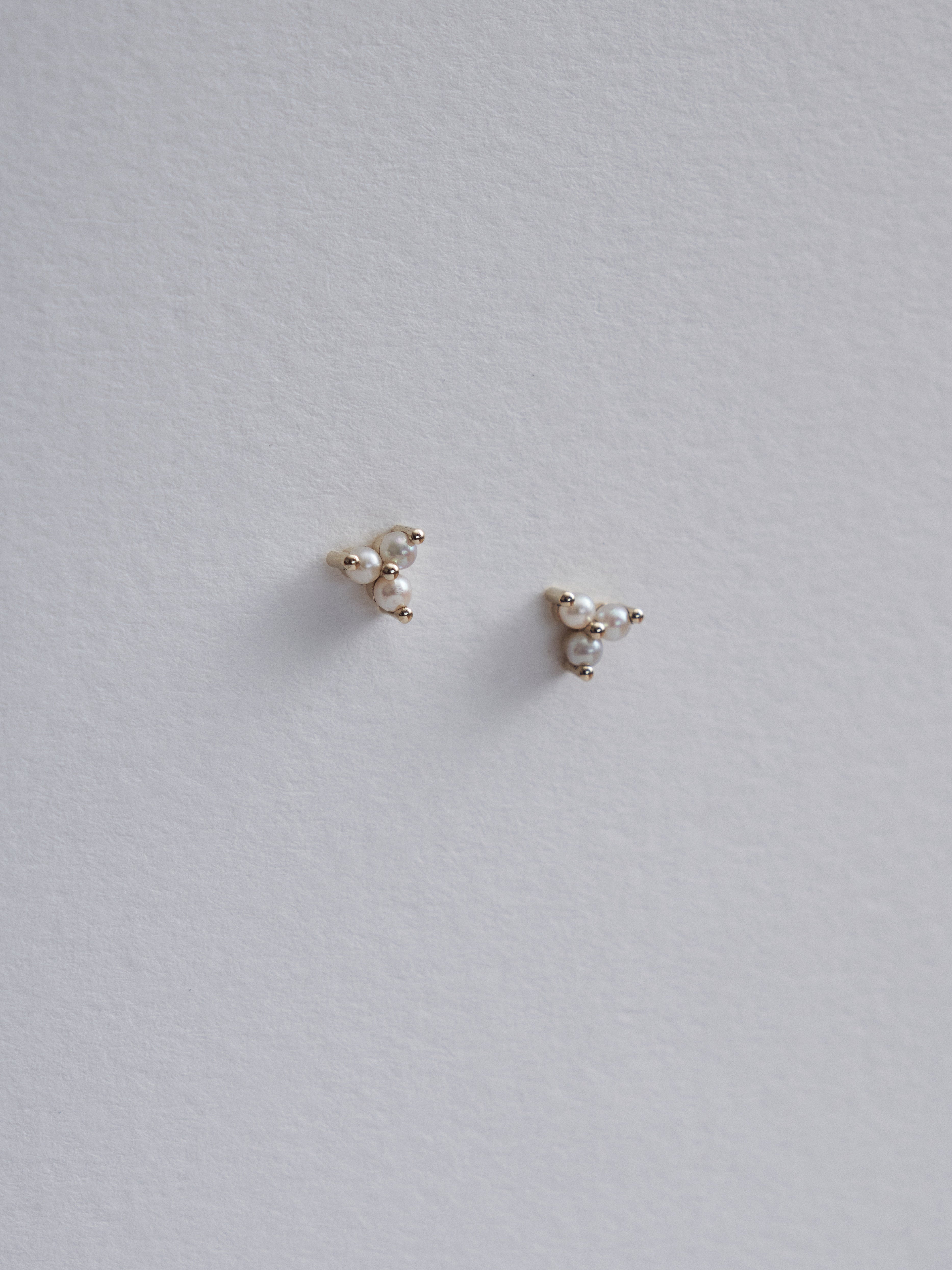 9kt Yellow Gold and Pearl set
