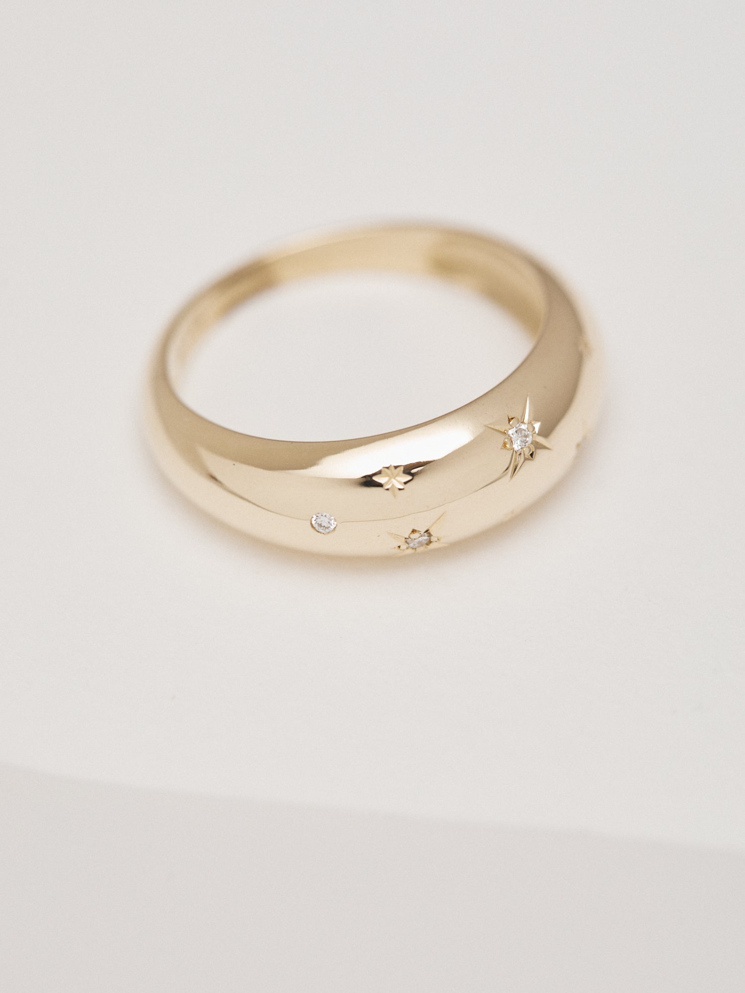 Star pavé Dôme Ring
