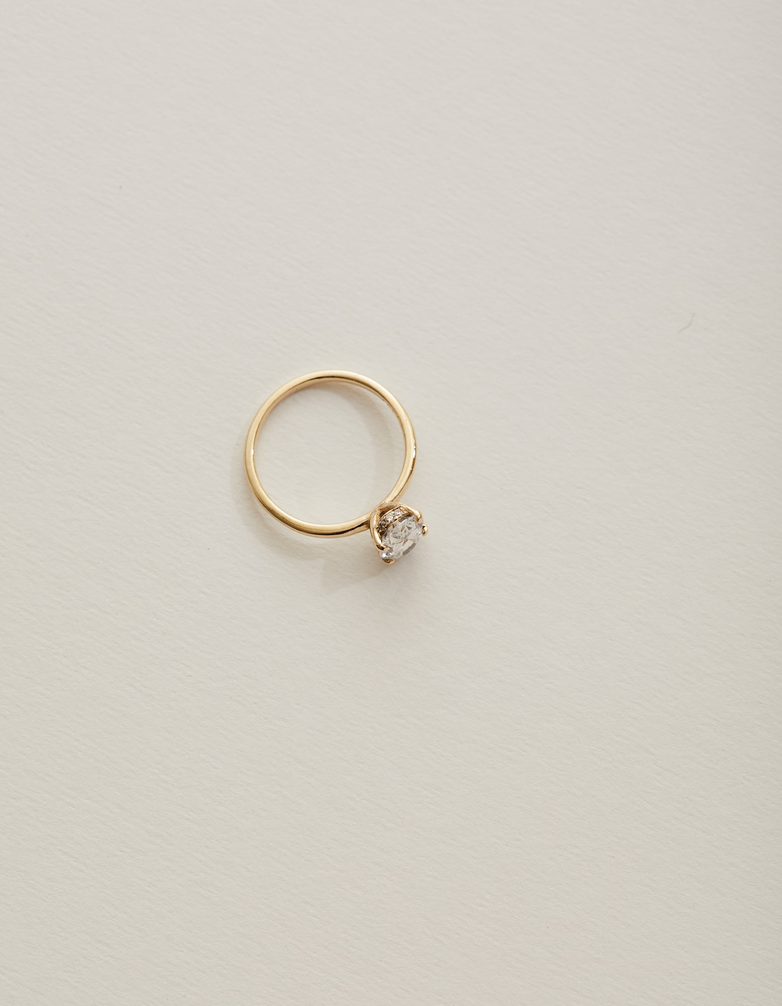 0.90ct Oval diamond solitaire with 0.005ct hidden halo.