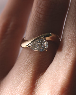 1.40ct pear cut wave solitaire