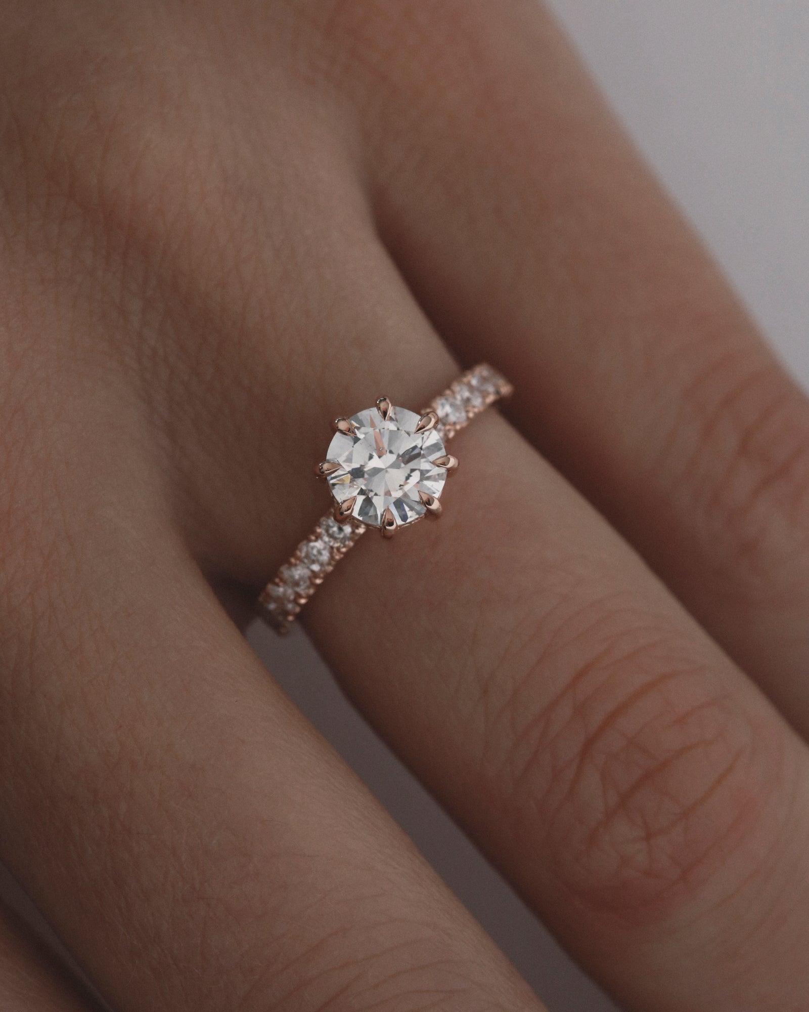 1.02ct eight claw solitaire