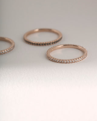 Italian pavé bands